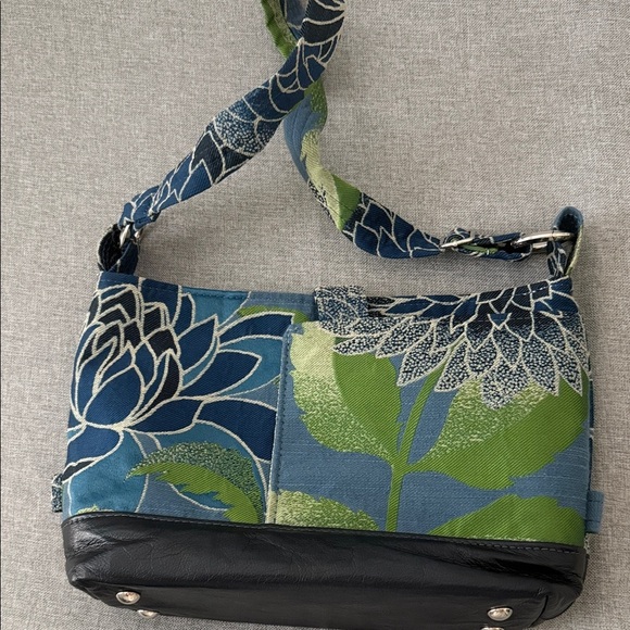 Sacamain Floral Blue and Green Women's Bag - Picture 2 of 9